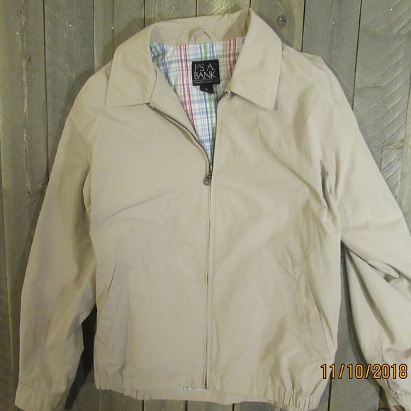 Light Jacket - Picture 3 of 3